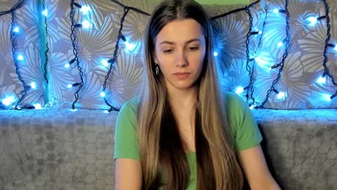 Maggie online show from February 9, 4:14 am