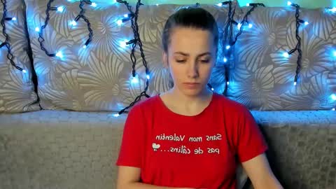 Maggie online show from December 22, 6:09 am