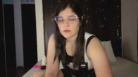   online show from June 20, 11:27 am