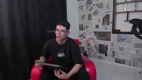 Damian Rivers online show from February 10, 10:30 pm