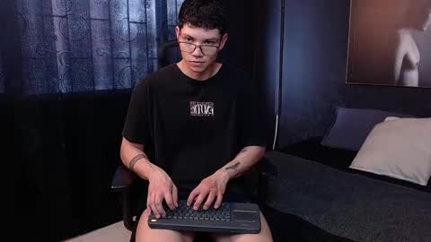 Damian Rivers online show from October 20, 8:25 pm