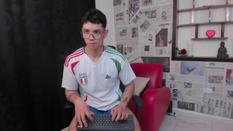 Damian Rivers online show from February 15, 10:42 pm