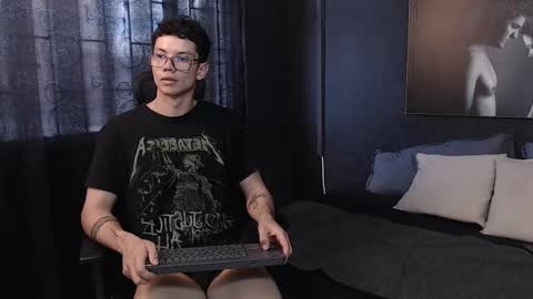 Damian Rivers online show from November 26, 9:33 pm