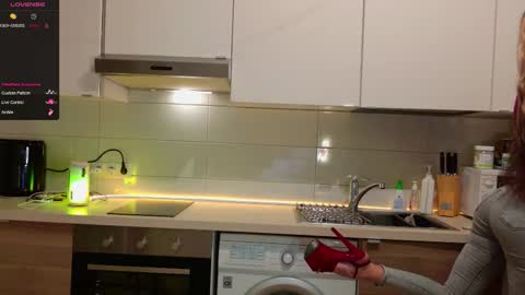 MagicLove online show from November 22, 1:42 pm