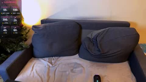 Jade online show from October 4, 7:28 am