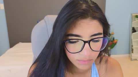 Snapshot of maiaa_ruiz chatting on October 16, 2:49 pm Maiaa Ruiz online show from October 16, 2:49 pm