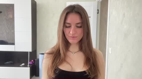 M I A online show from July 9, 8:29 am