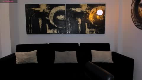  Maia  online show from January 18, 5:55 pm