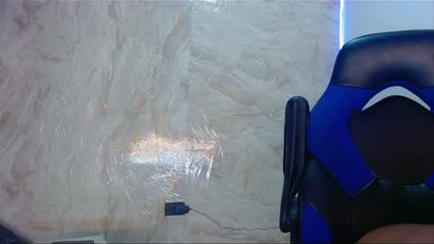 maicoljorda1 online show from September 18, 12:20 pm