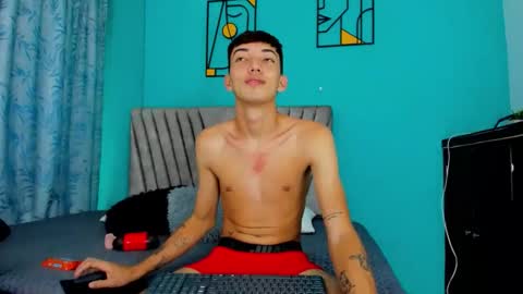 Maikol online show from April 26, 12:47 pm