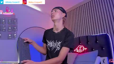 maiky_cooper01 online show from July 18, 5:37 pm