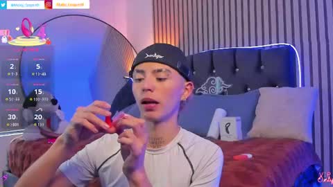 maiky_cooper01 online show from July 13, 6:44 pm