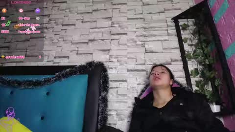  MAILY CAN  online show from December 16, 12:55 pm