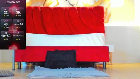 MAISE online show from October 18, 2:43 pm