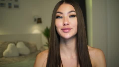 Mai online show from March 27, 8:10 pm