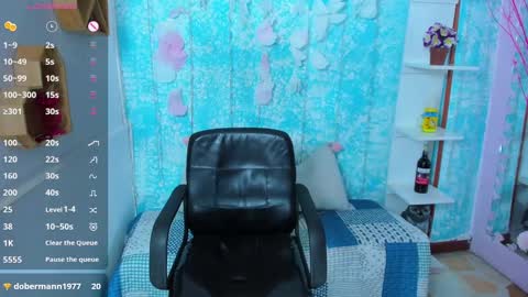 Snapshot of maja_bloom chatting on January 10, 6:17 pm Maja online show from January 10, 6:17 pm