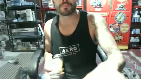 MACICTOWAIT online show from January 18, 8:45 am