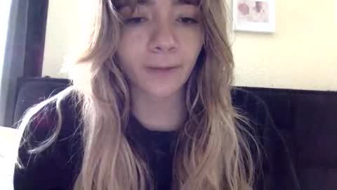 majo_gomezz online show from June 9, 4:01 am