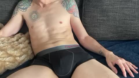 majortazer online show from February 4, 11:16 pm