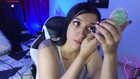 Celeste Bonet  online show from November 20, 12:15 pm