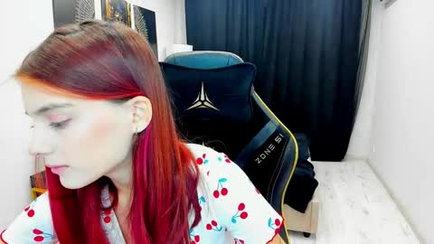 Chloe online show from April 7, 3:08 am