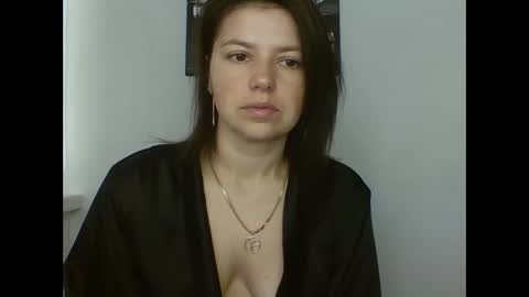 make_mesmile online show from May 17, 6:33 am
