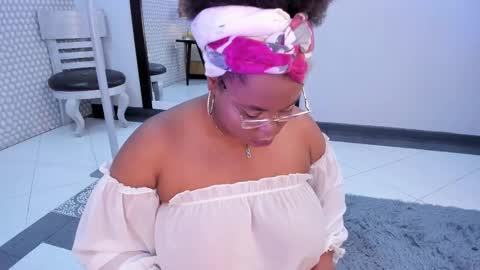 makena online show from March 9, 3:22 am