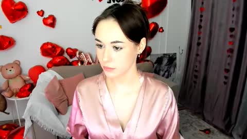 makeyouehappy online show from February 18, 3:28 am