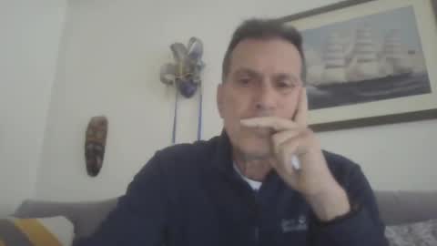 makis8989 online show from February 6, 7:35 am