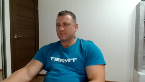 malchyshka online show from October 31, 4:51 pm