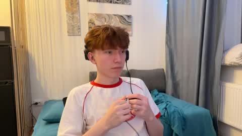 Tom and Mark 3 online show from December 14, 3:18 pm