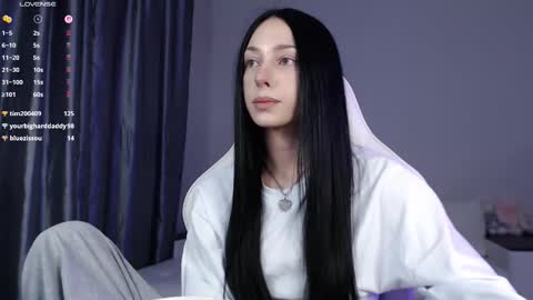 piu online show from March 29, 4:52 pm