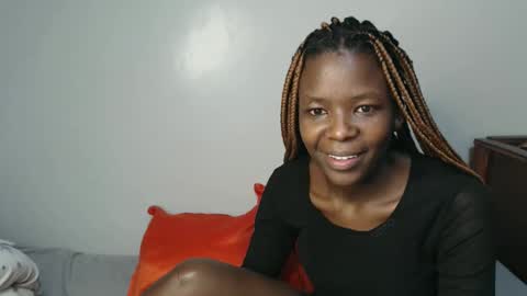 lati online show from November 9, 2:15 am