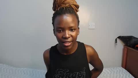 lati online show from November 27, 12:57 pm