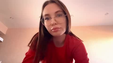 Phoebe online show from May 26, 12:22 pm