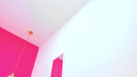 Melanie online show from December 5, 11:45 pm