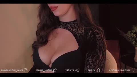 Your Miss Alice  online show from July 28, 11:17 am