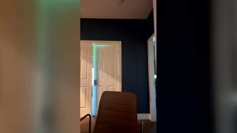 roxster online show from April 24, 1:40 am