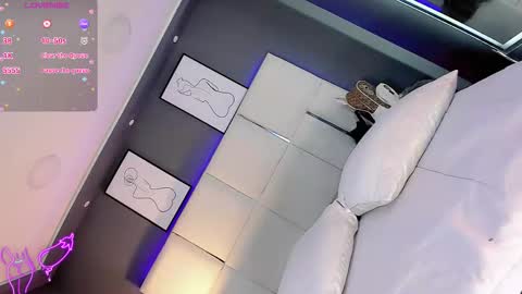 manellyksparklee online show from January 15, 1:09 pm