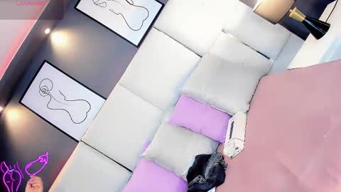 manellyksparklee online show from June 8, 1:12 pm