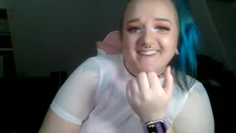 ManicPixiePop online show from December 15, 2:18 am