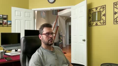 mankav73 online show from April 3, 4:03 pm