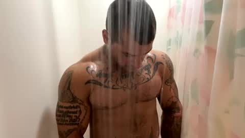 manmuscles3 online show from December 6, 1:57 am