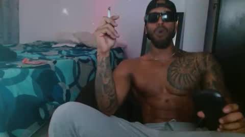 Manolo online show from November 7, 2:25 am