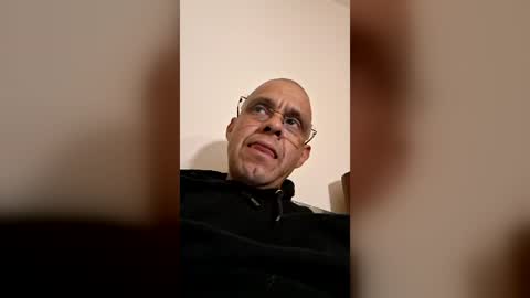 manuelcortezblk online show from July 10, 10:09 am