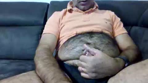 manuv online show from October 8, 10:59 pm