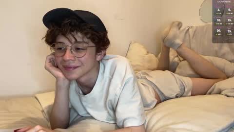 Maple online show from March 11, 11:15 pm