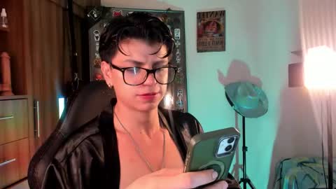 mar_alexis online show from October 3, 1:59 am