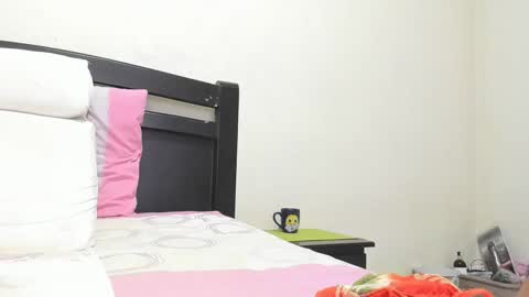 Mara online show from September 30, 3:44 pm