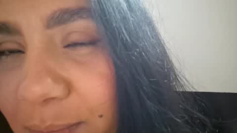 Snapshot of mara4sweet chatting on December 21, 8:43 pm mara4sweet online show from December 21, 8:43 pm